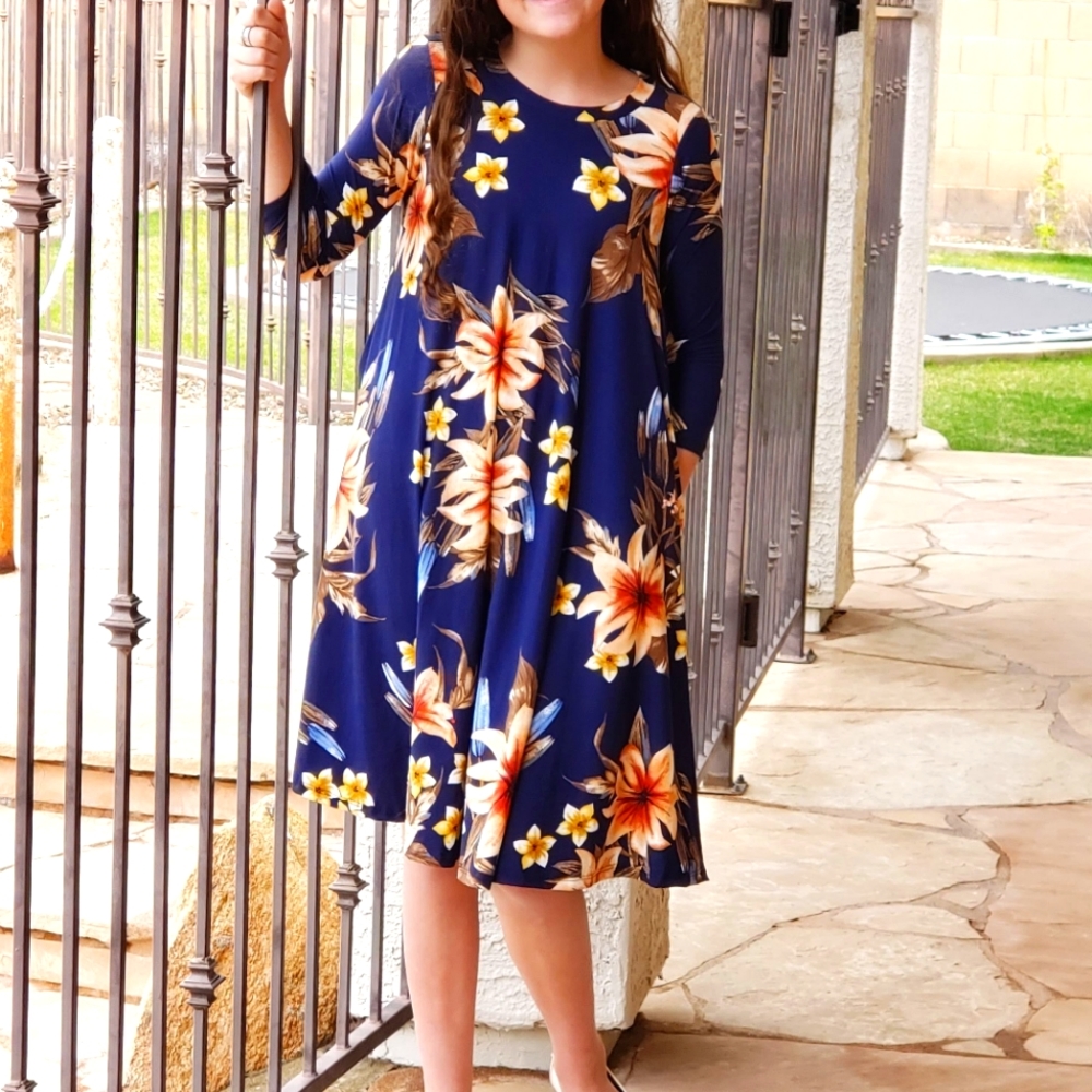 Navy floral swing dress. Pomelo. Sizes 6-14.